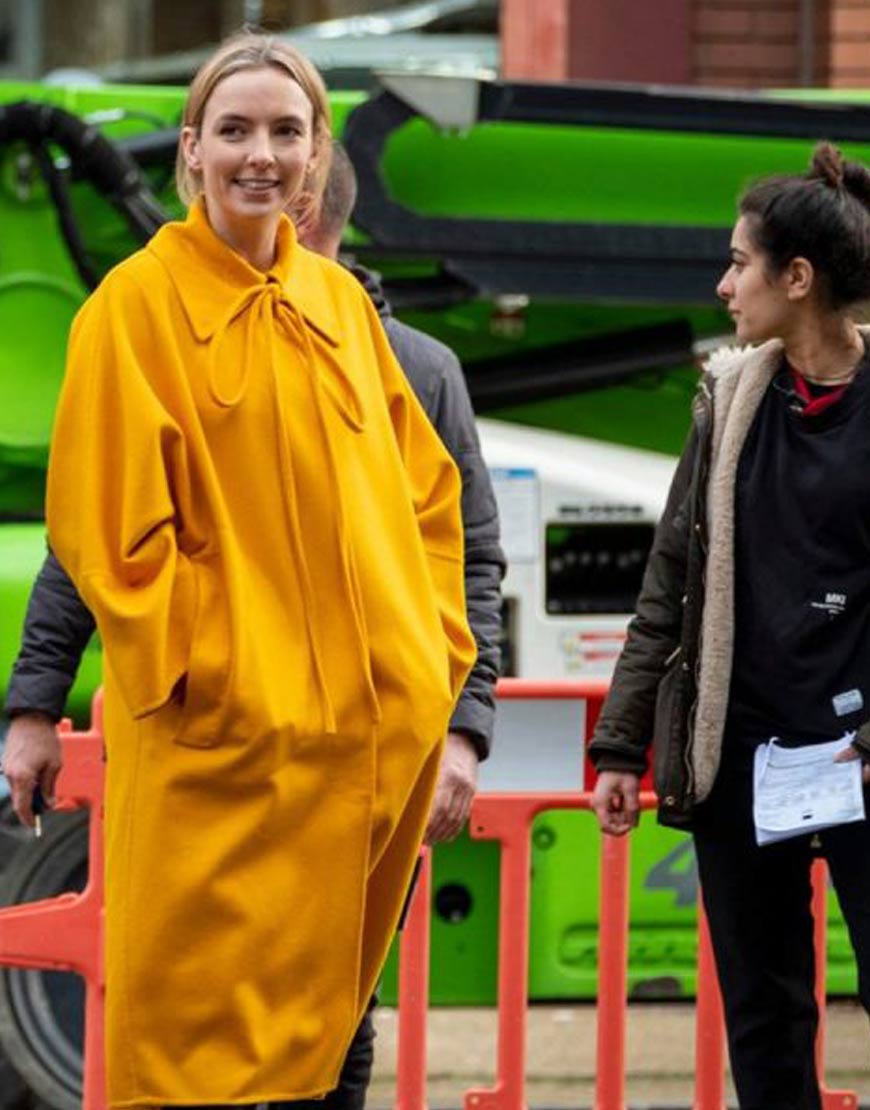 Villanelle Killing Eve Season 03 Yellow Coat image 3