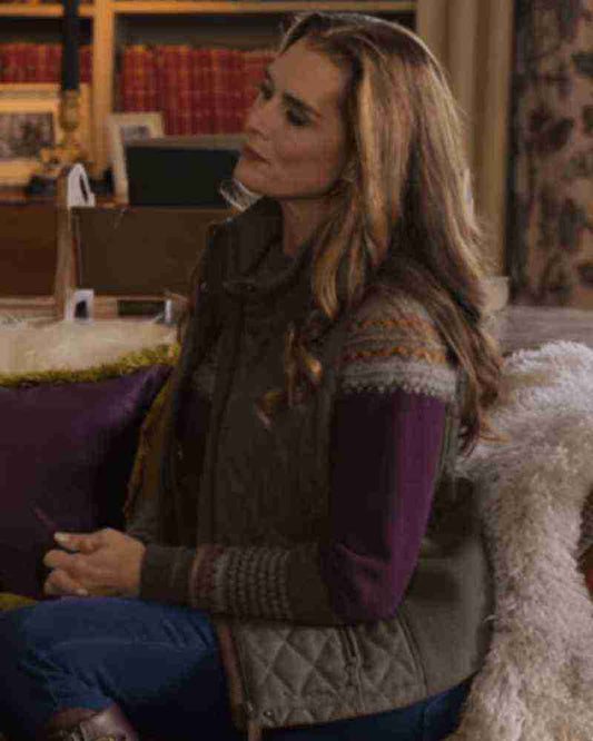 A Castle For Christmas 2021 Brooke Shields Vest image 0