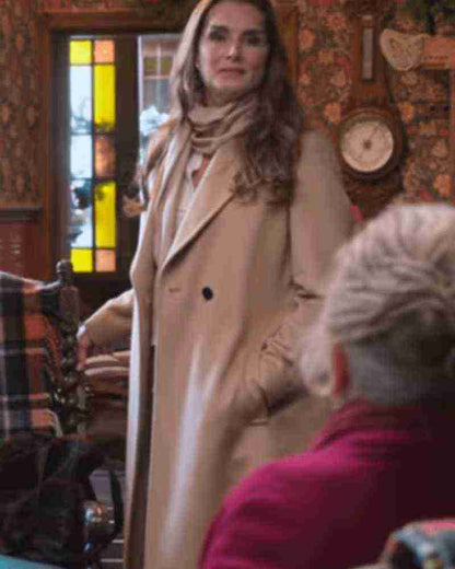 A Castle For Christmas 2021 Brooke Shields Brown Coat image 1
